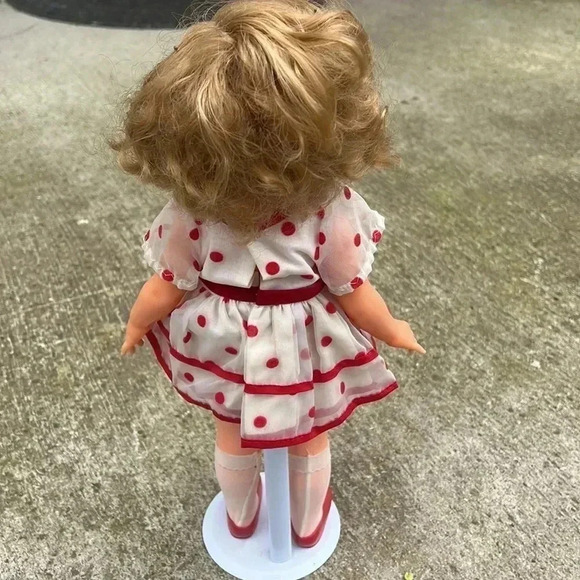 Vintage Shirley Temple doll - Picture 3 of 6